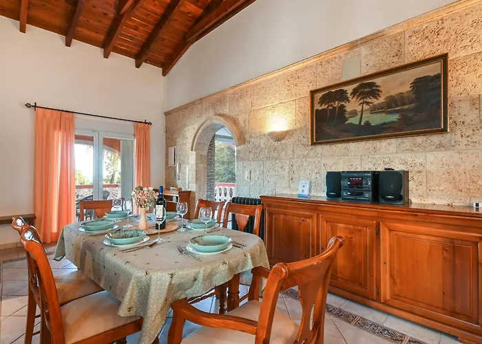 Villa Serena Vista By Aguilarent