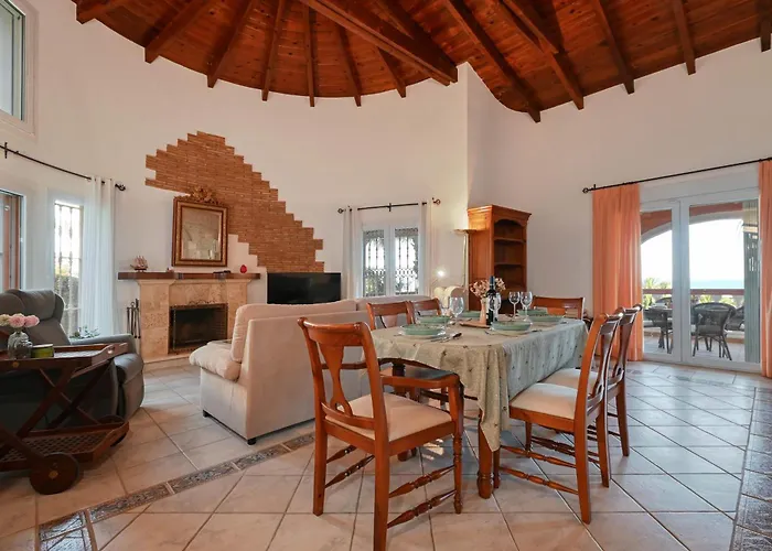 Villa Serena Vista By Aguilarent *